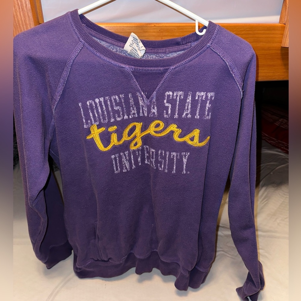 LSU Tigers sweatshirt